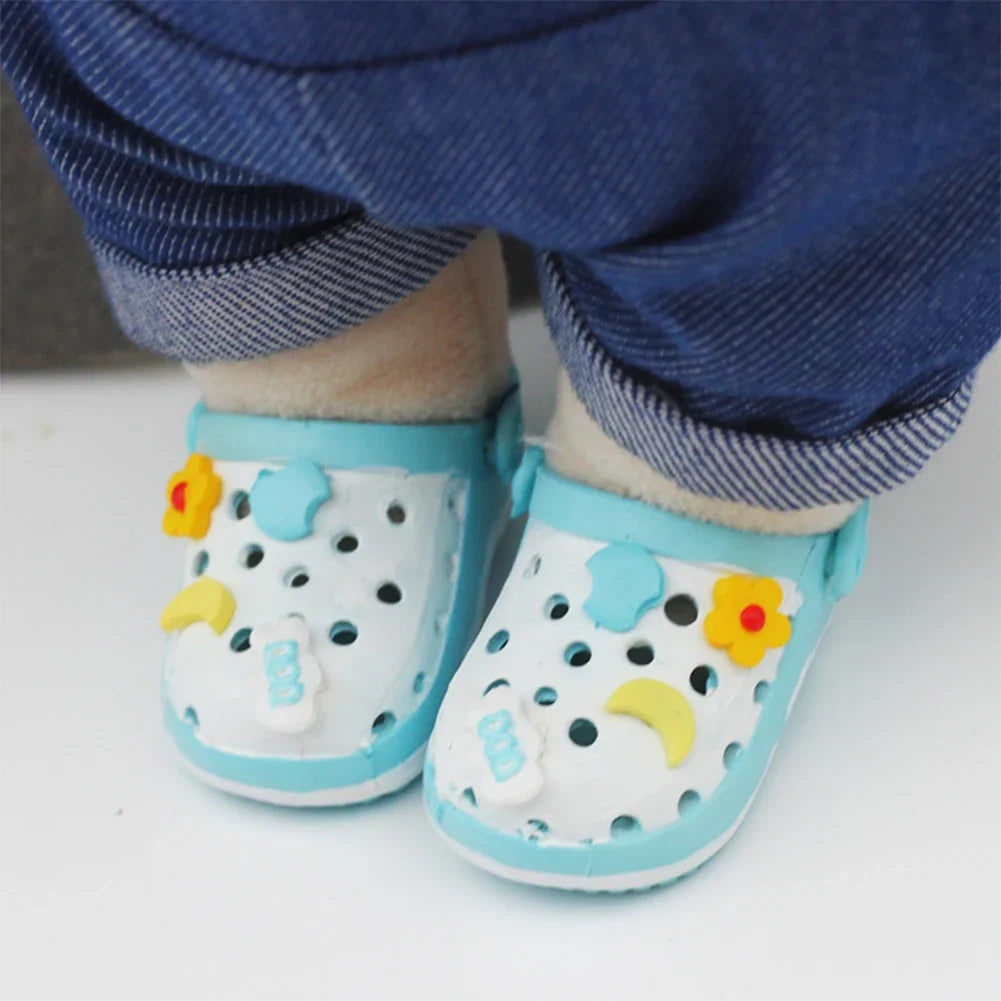 Mini Slippers for Labubu Doll – 17cm Cute Colorful Shoes