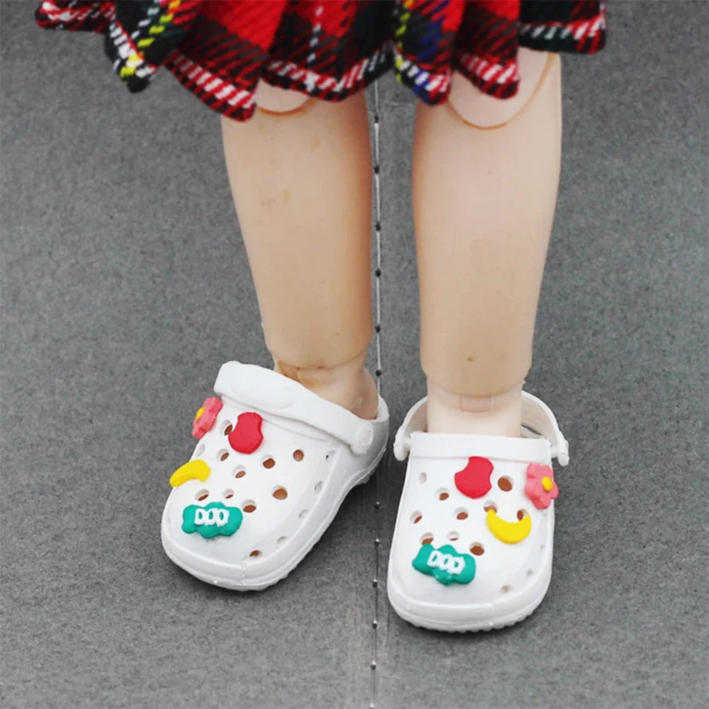 Mini Slippers for Labubu Doll – 17cm Cute Colorful Shoes