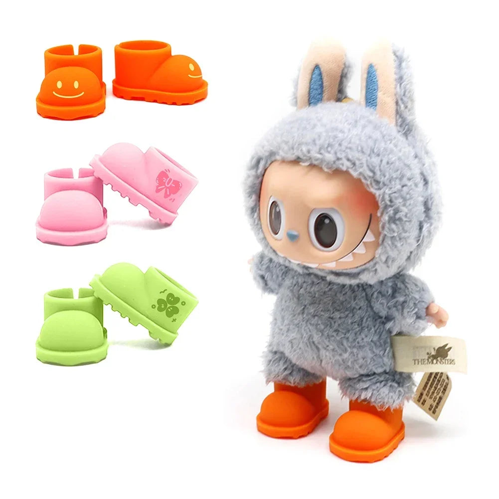 Labubu Raincoat & Boots Set – Fits 15–17cm Dolls