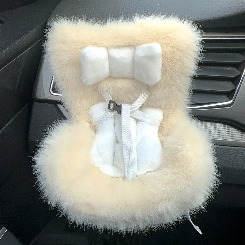 Mini Car Seat for Labubu Dolls – 17cm Safety Chair Plush Car Decor
